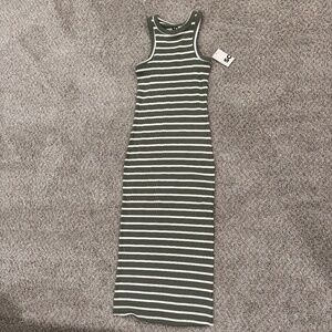 Kohls knit maxi dress New with tag
